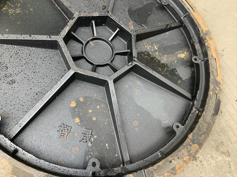 700輕型球墨鑄鐵井蓋理論重量